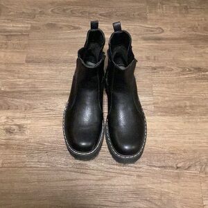 Combat boots, size 10, BRAND: Sincerely Jules, Used